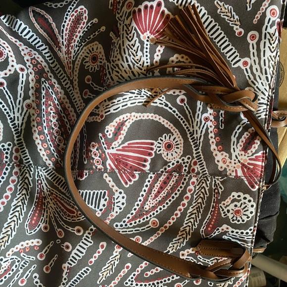 Brand new boho chic tote with brown bottom - Picture 2 of 4